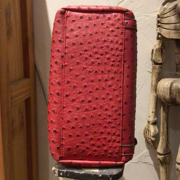 Michael Kors MK Red Ostrich Leather Medium Handbag - Rare find - Picture 5 of 6